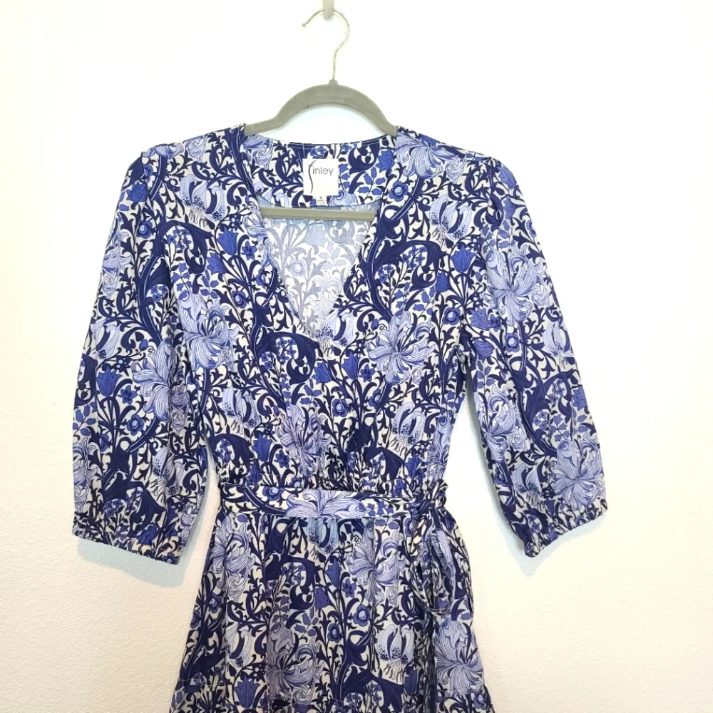 FINLEY Aerin Floral Maxi Dress In Blue Iris Size Small - Picture 5 of 11